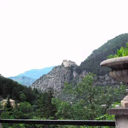 Domyv'Loup Entrevaux Exterior foto